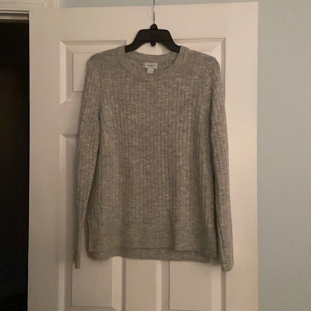 Grey sweater